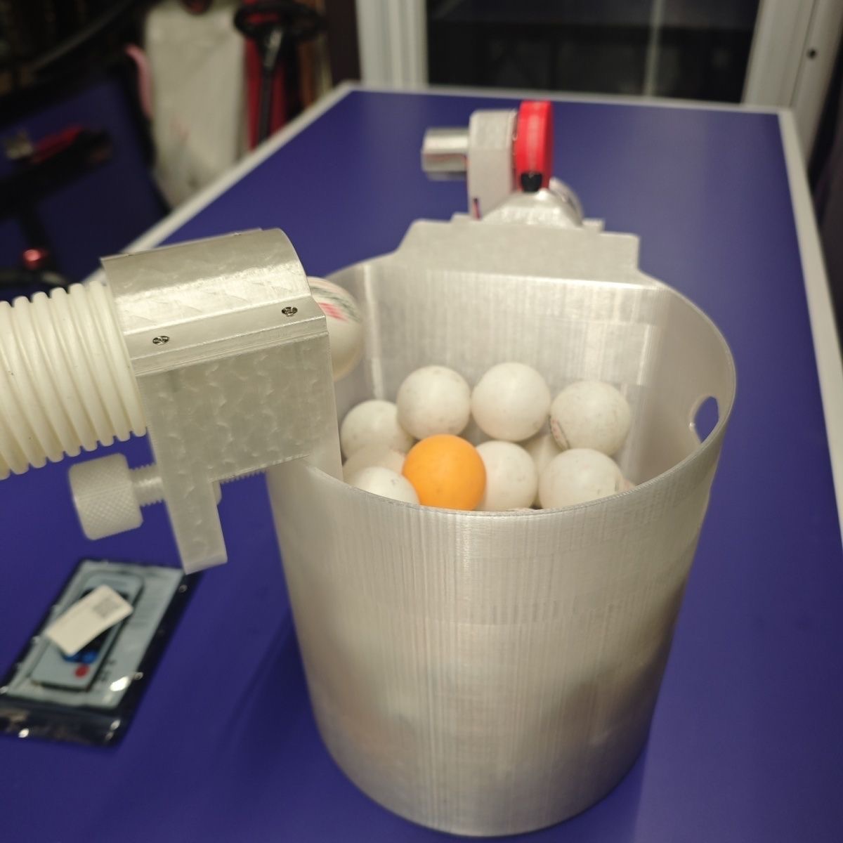 Automatic Table Tennis Loading - Table Tennis Trainer review and price